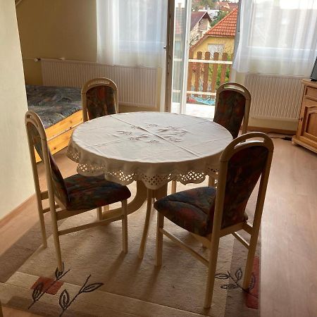 Pbj Apartman Apartment Pilisborosjeno Bagian luar foto